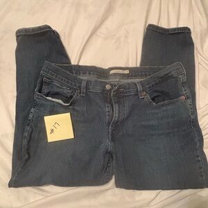 Levi's Women's Straight Leg Jeans in Dark Blue